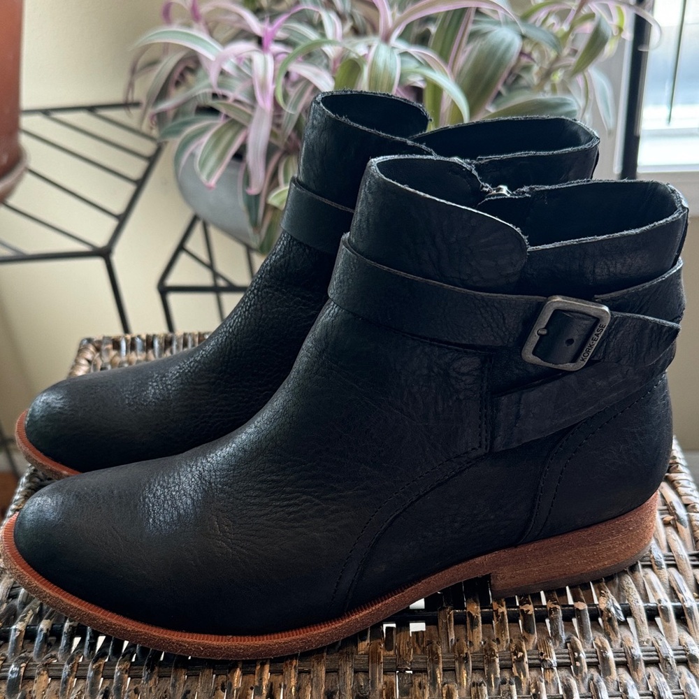 Kork-Ease Viki Leather Ankle Bootie Black Leather‎ Women’s Size 7
